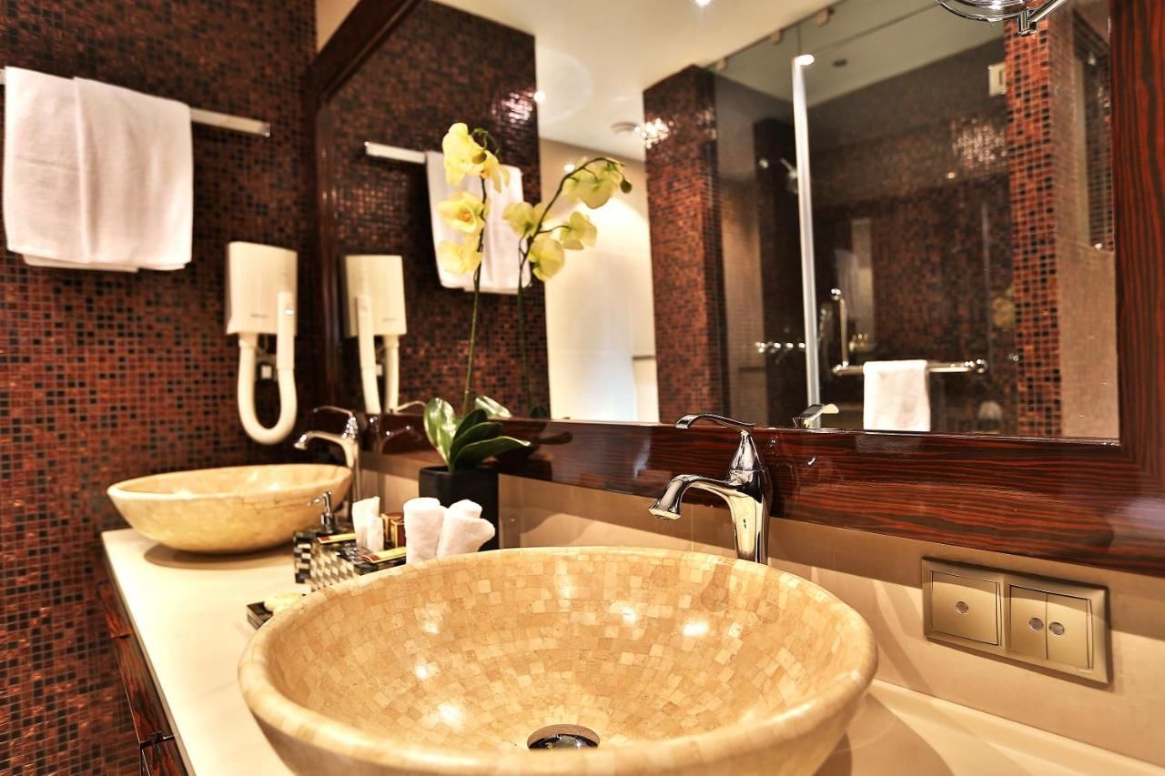 Отель Donatello Boutique Hotel Алматы-42